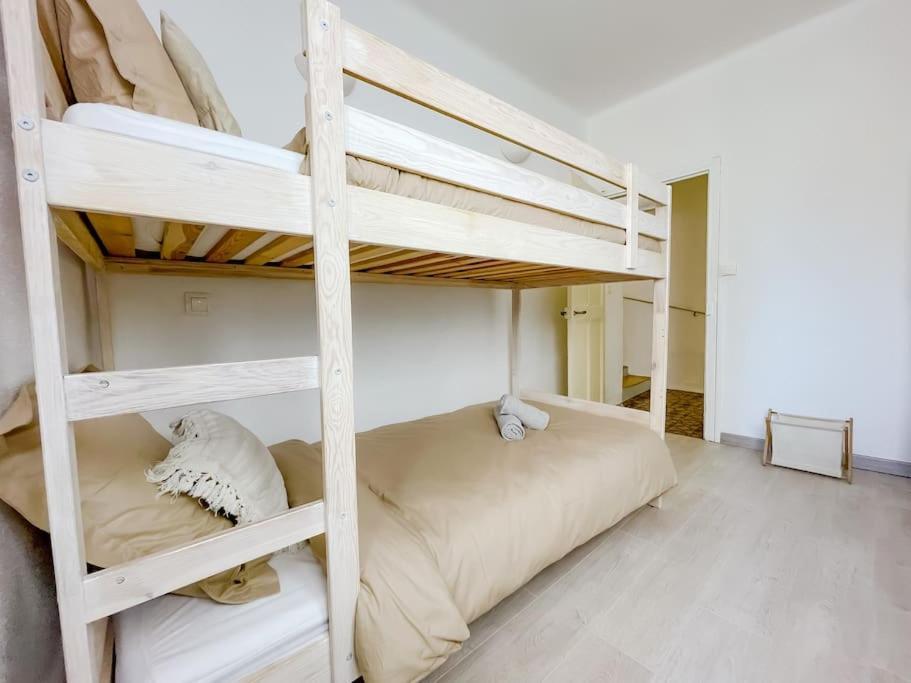 Charmante Maison De Village - Plages 30' Ferienhaus